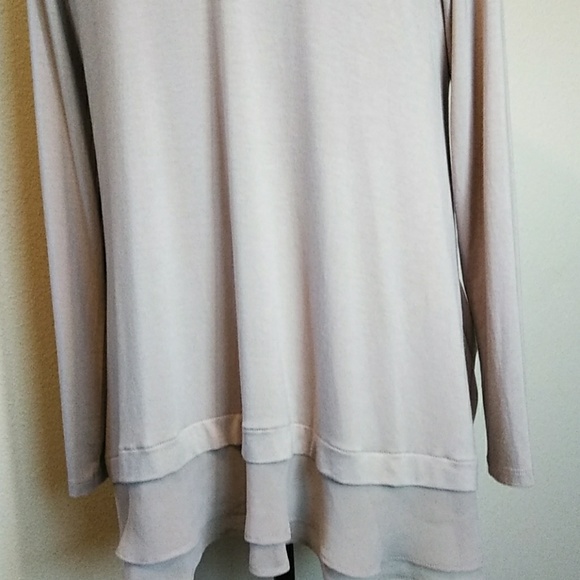 LOGO Mauve Blush Button Down Cardigan Ruffle Hem - Picture 5 of 8
